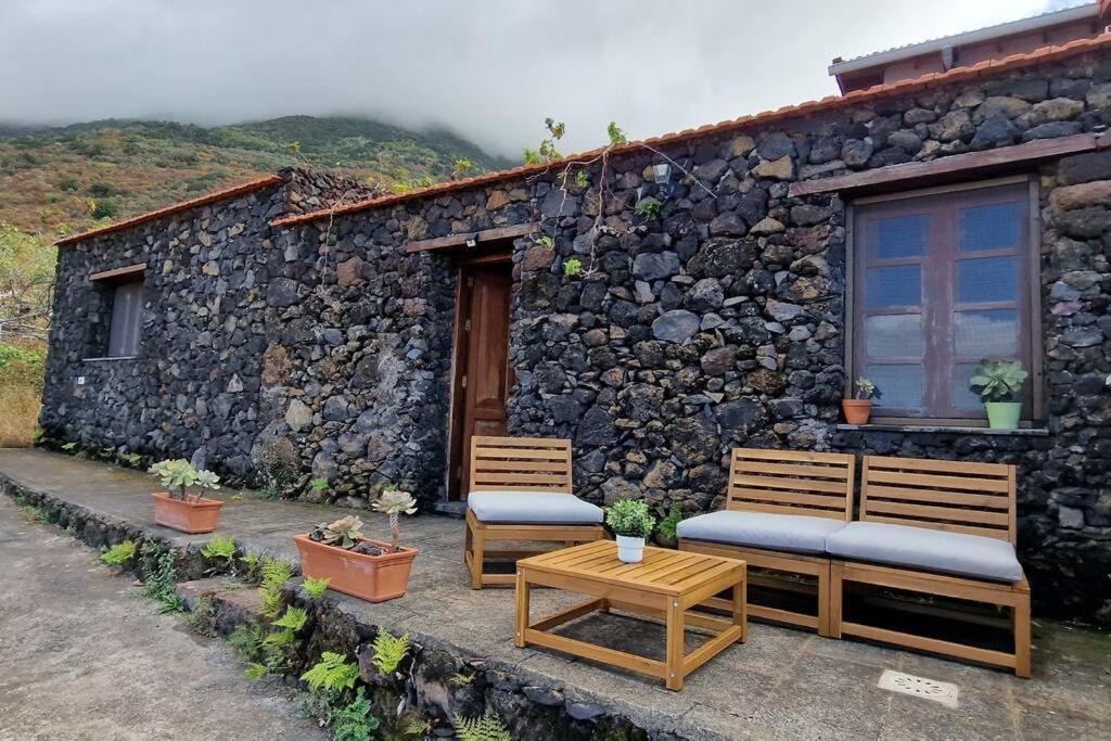 CasaMamáClorinda Frontera El Hierro Islas Canarias Exterior foto